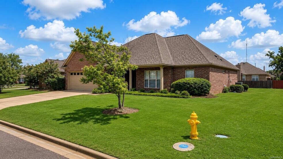 Building Photo - 9729 Helmsley Cir