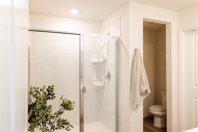 Building Photo - 6505 Waterfall Ln