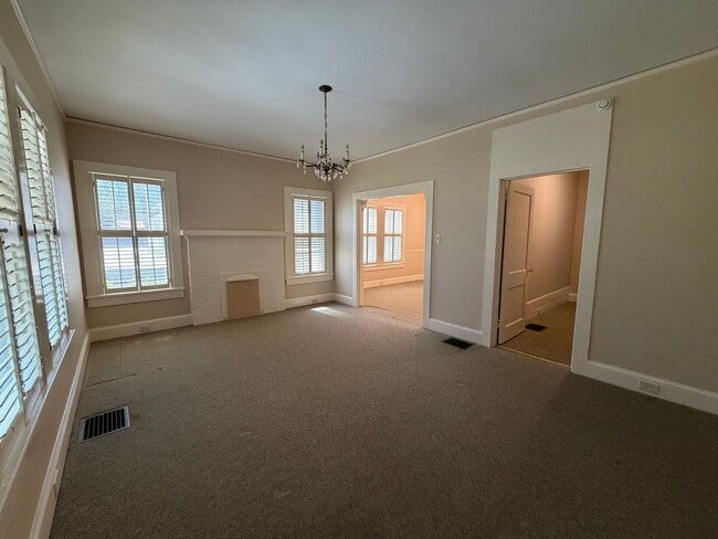 Building Photo - 1541 Ebenezer Rd