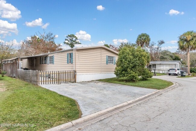 Building Photo - 7631 Timberwood Dr