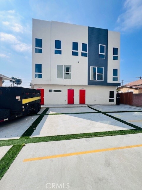 Primary Photo - 1260 Leighton Ave