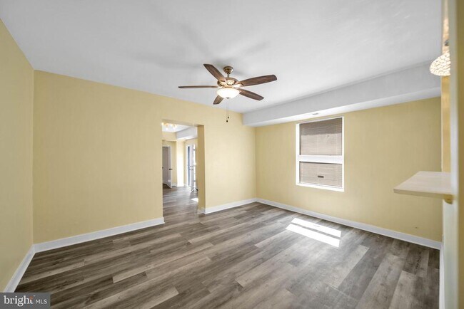 Building Photo - 2712 Sherman Ave NW