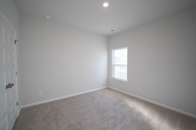 Building Photo - Available Now!