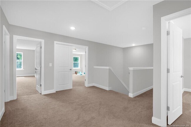 Building Photo - 66 S Hawks Rdg Ln