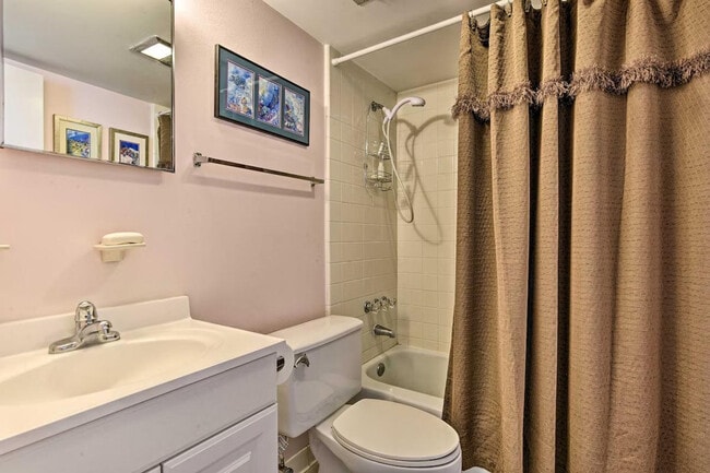 Building Photo - 4410 Jimmy Buffett Mem Hwy