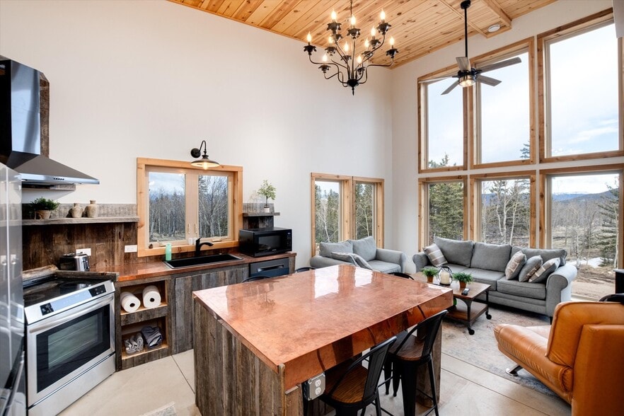 Building Photo - 71 Mountain Vista