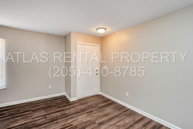 Building Photo - Beautiful 3 Bedroom, 2 Bath Duplex in Childersburg