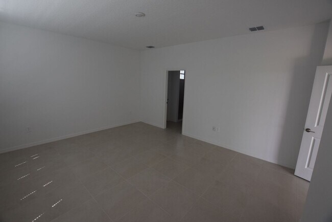 Building Photo - 5259 Bowspirit Wy