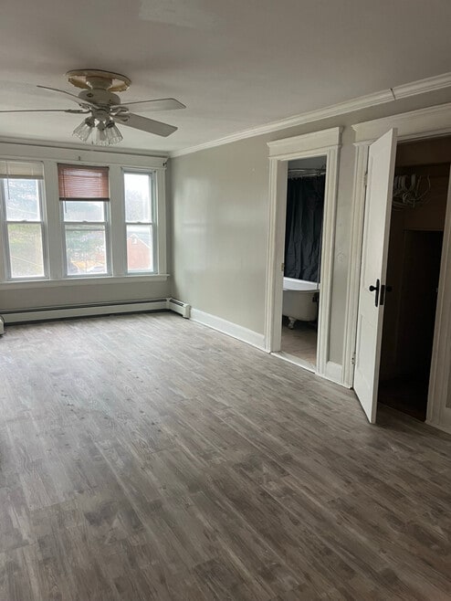 Building Photo - 182 Jersey St