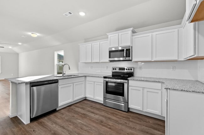 Building Photo - Brand new 3 bedroom, 2 bathroom home in Fayetteville, Arkansas