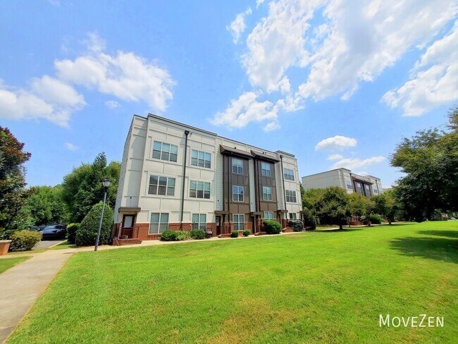 Building Photo - 827 Seigle Point Dr