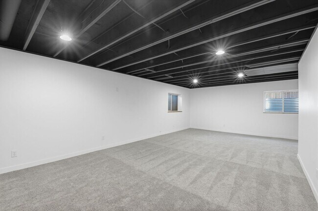 Building Photo - remodeled 3 bedroom Oak Vally Ranch Home