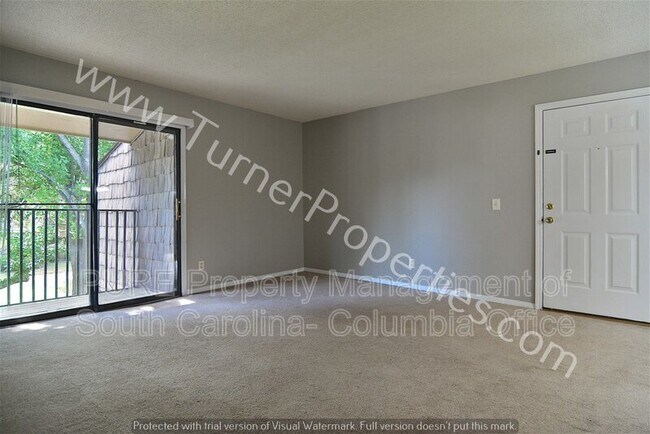 Building Photo - 411 Old Manor Rd