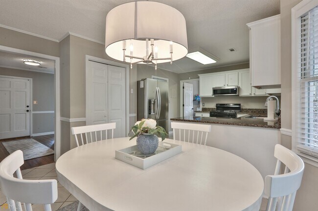 Building Photo - 503 Caxton Ct