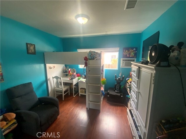 Building Photo - 206 E Raymond St