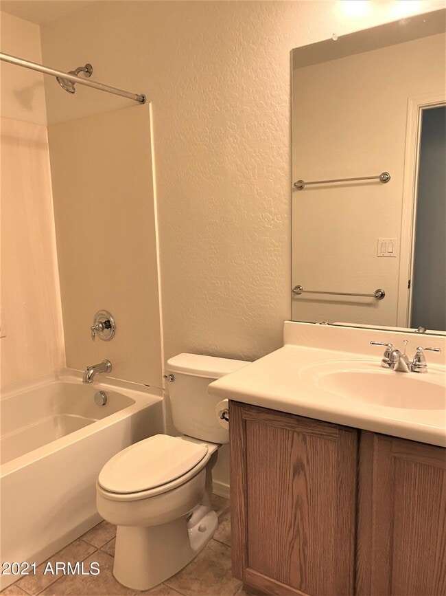 Building Photo - 41359 N Globe Ct