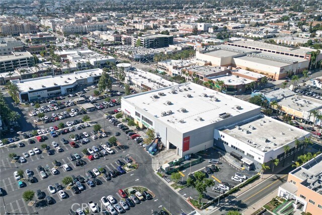 Building Photo - 168 S Monterey St