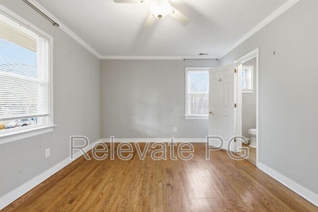 Building Photo - 8410 Yolanda Rd