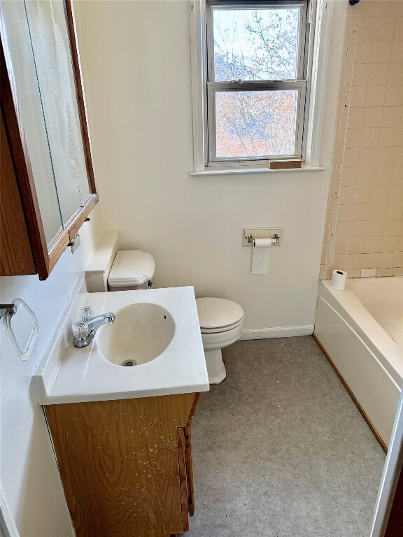 Building Photo - 44 Otseningo St