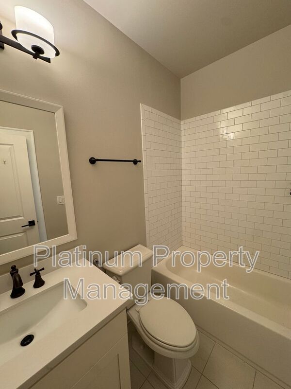 Building Photo - 4220 Deming Cir