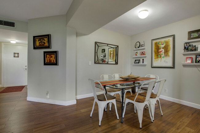 Building Photo - 3755 Via Poinciana