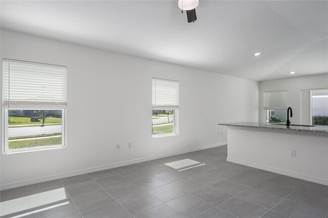 Building Photo - 10468 Wet Marsh Cv