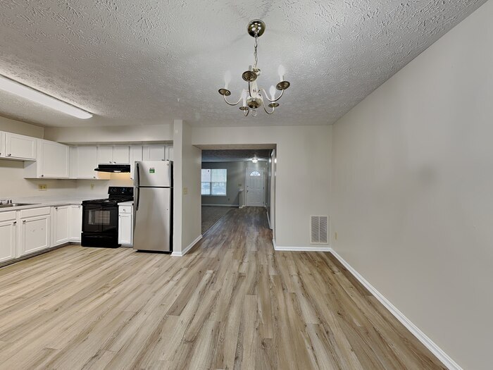 Building Photo - 7 Winlo Ct