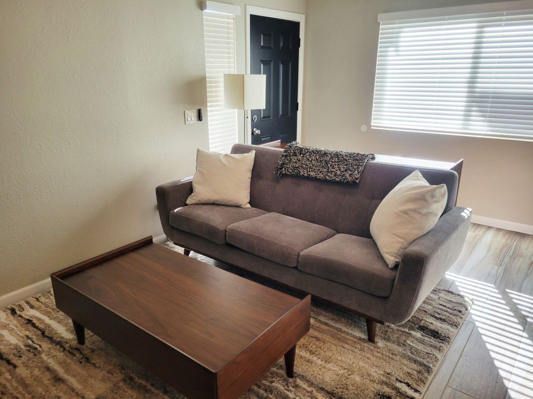 Building Photo - 12132 Wintergreen Dr
