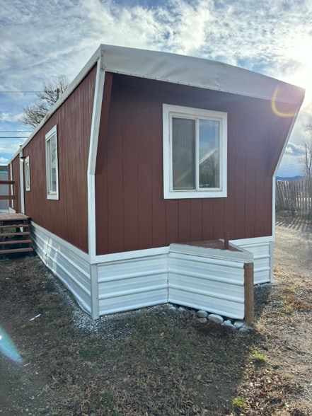 Building Photo - 5820 N Montana Ave