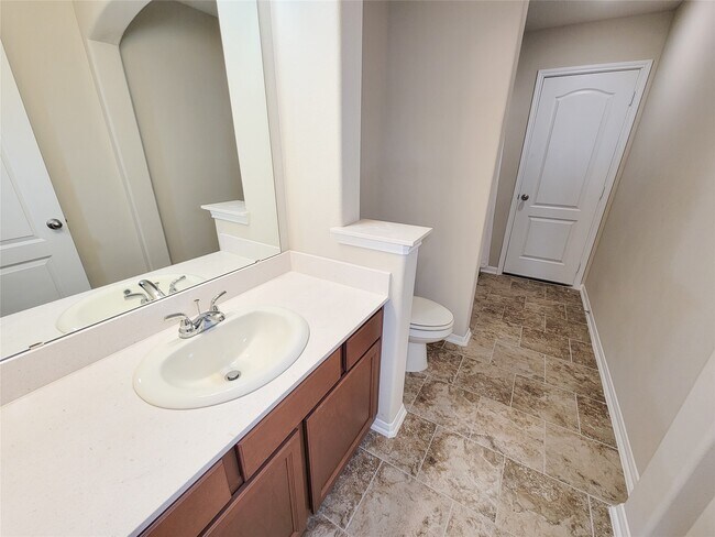 Building Photo - 2611 Yaletzi Ln