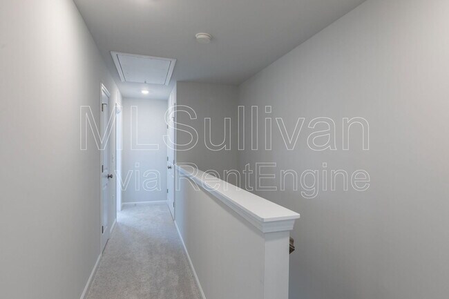 Building Photo - 5355 Arkose Dr