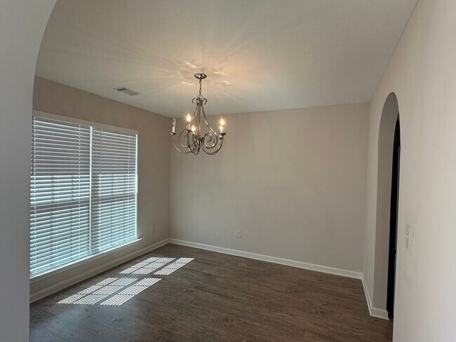 Building Photo - Prattville Home with Garage!