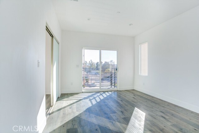 Building Photo - 11639 Burbank Blvd
