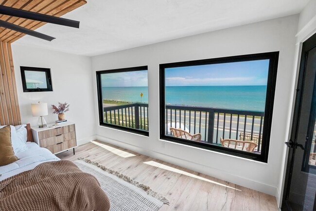 Building Photo - 1604 S Ocean Shore Blvd