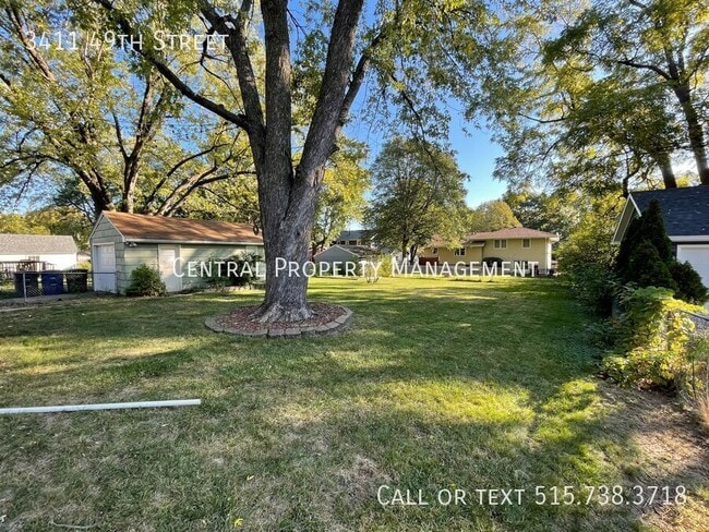 Building Photo - 3411 49th St