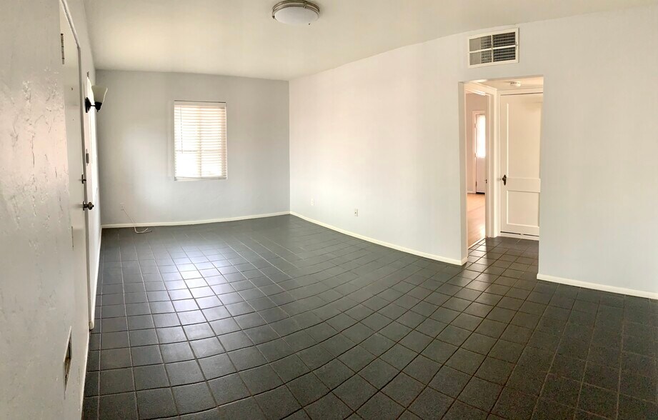 Living Room - 1637 East Coronado Road