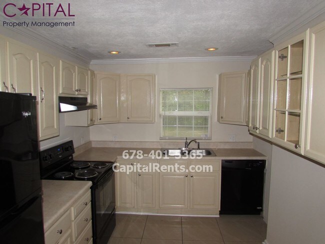 Building Photo - 1361 Westboro Dr SW