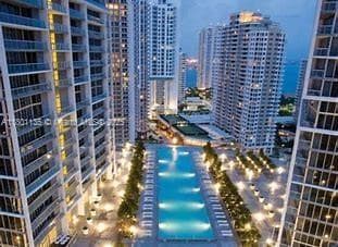 Building Photo - 495 Brickell Ave
