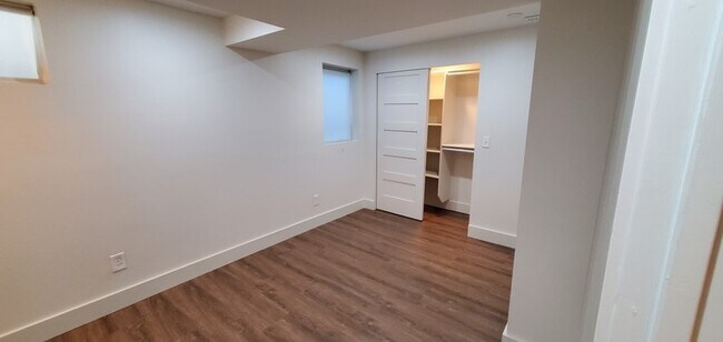 Building Photo - 2876 S 1100 E