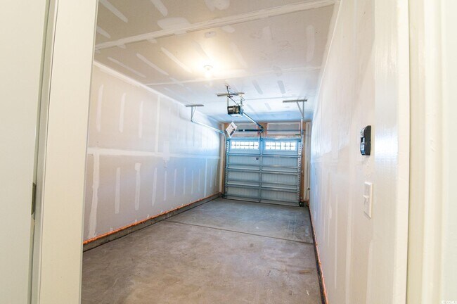 Building Photo - 2382 Elowen Ln