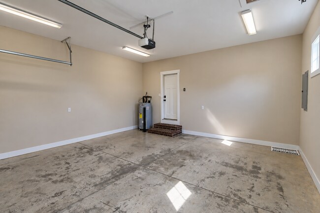 Building Photo - 1137 Cross Pointe Dr