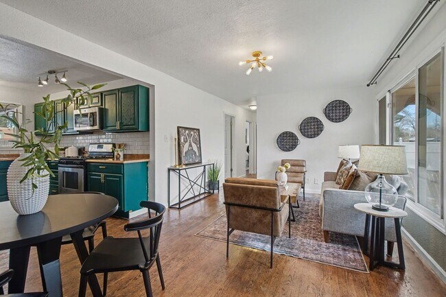 Building Photo - Wonderful Home