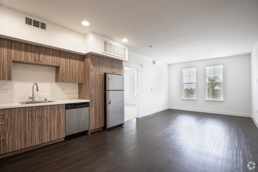 2BR, 2BA - B4 - Tuscany