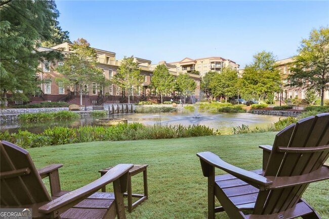 Building Photo - 900 River Vista Drive