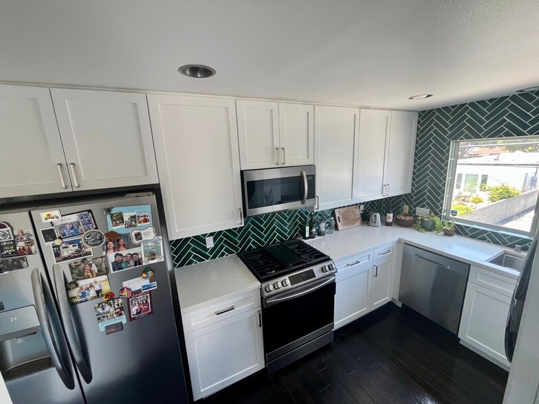 Kitchen - 1240 25th St