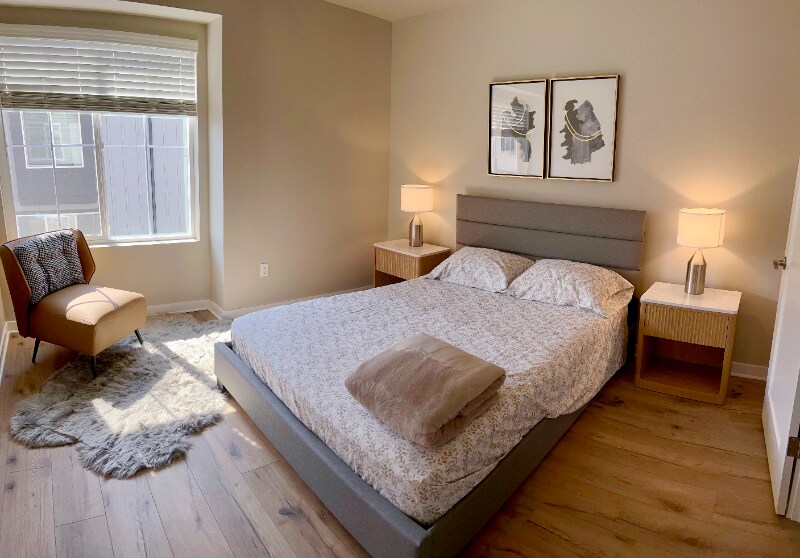 Building Photo - 15423 Admiralty Way