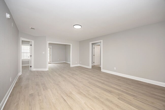 Building Photo - Completed Updated Home for Rent