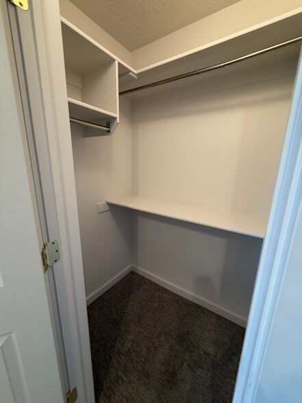 Bedroom 3 closet - 559 E 300 S