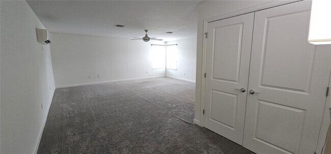 Building Photo - 1707 Snapper St