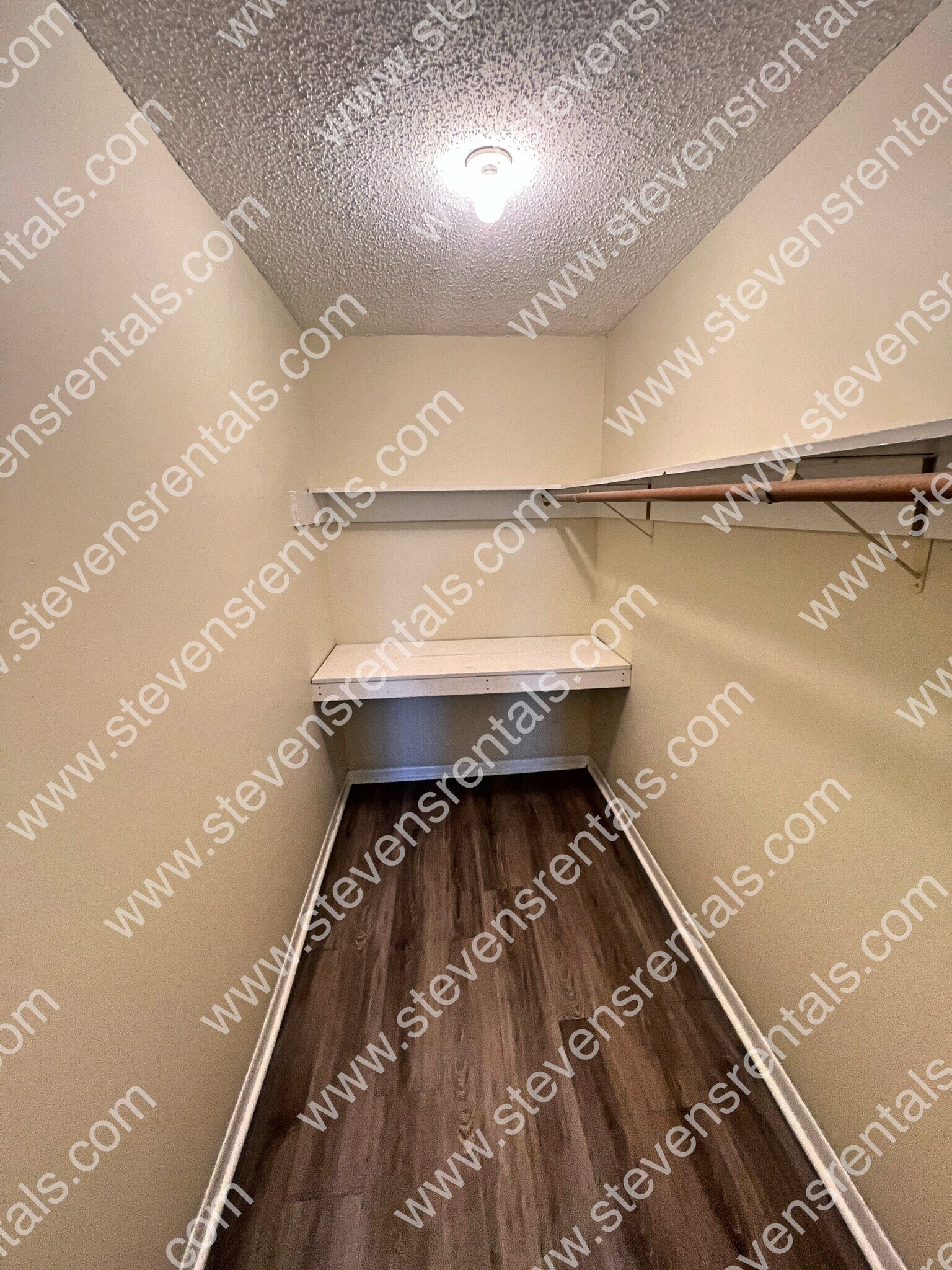 Building Photo - 441 Harding Pl